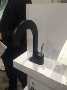 Aquabrass black faucet