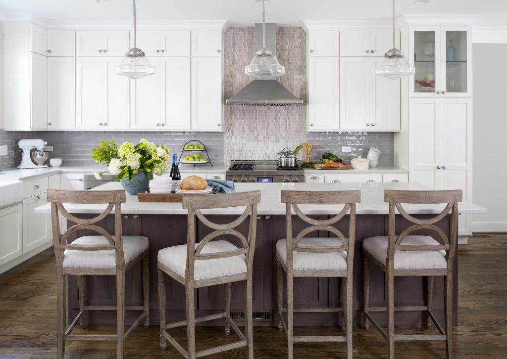 Gray kitchen with gray backsplash